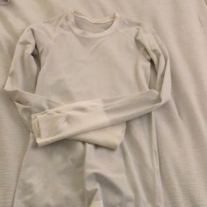 Lulu lemon long sleeve shirt